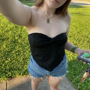 PLEASE READ :) details for my closet!!